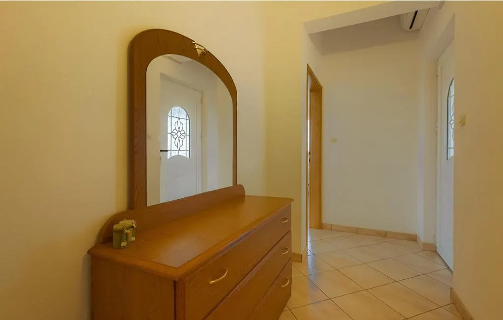 Apartments Mario Biograd Na Moru
